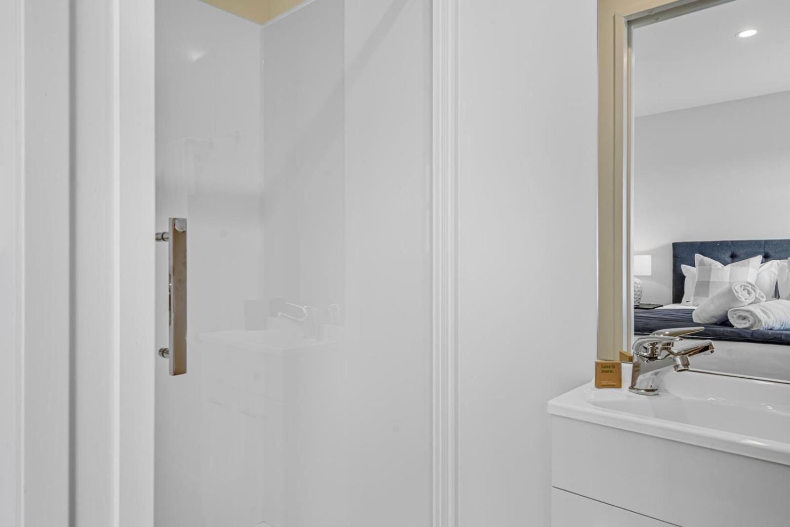 The Salisbury - 2 Bedroom Home Christchurch Buitenkant foto